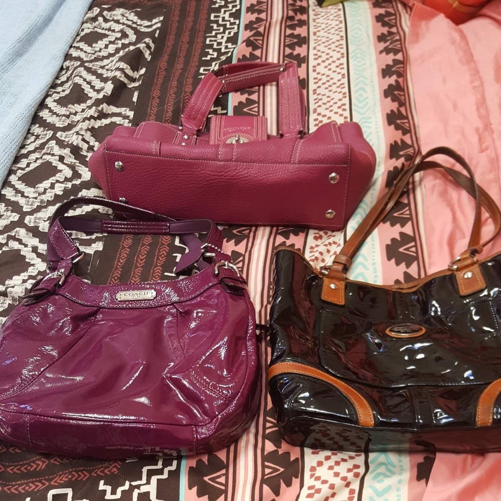 PLUM  COACH  SOHO PURSE